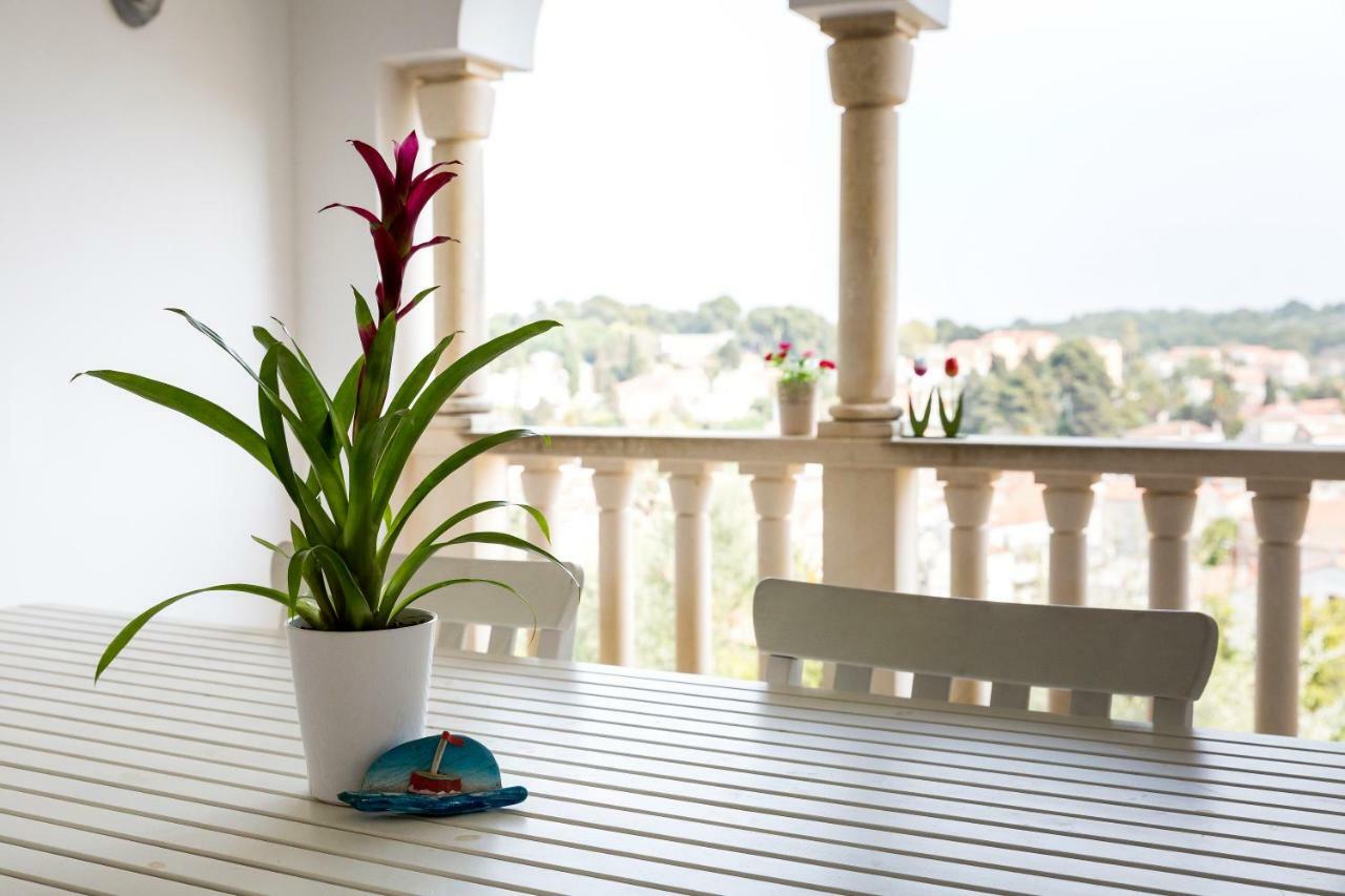 Villa Alma Veli Losinj Exterior photo